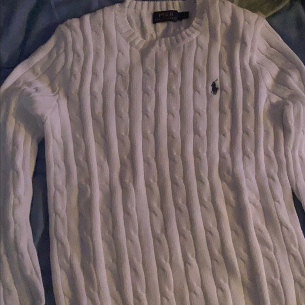 woman’s polo sweater